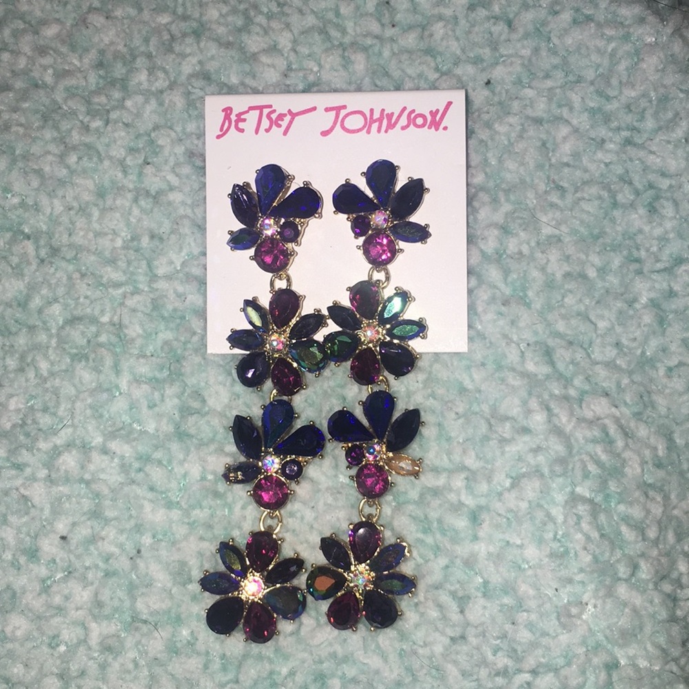 Betsey Johnson | women's dangle flower earrings